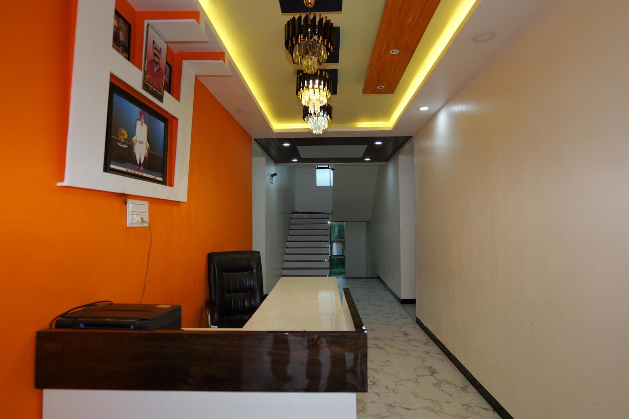 Hotel New 712 Aurangábád Kültér fotó